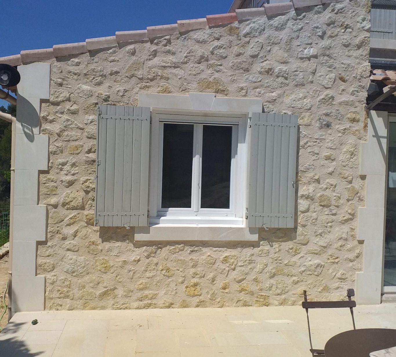 Encadrement en Pierre